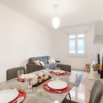 Apartament Acquabella By Houset Mediolan